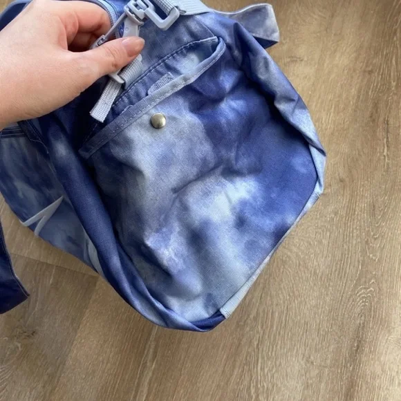 Rare Nike Indigo Tie-Dye Duffle Bag NWOT - Picture 5 of 7